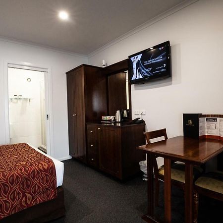 Hotel Settlers Biloela Экстерьер фото