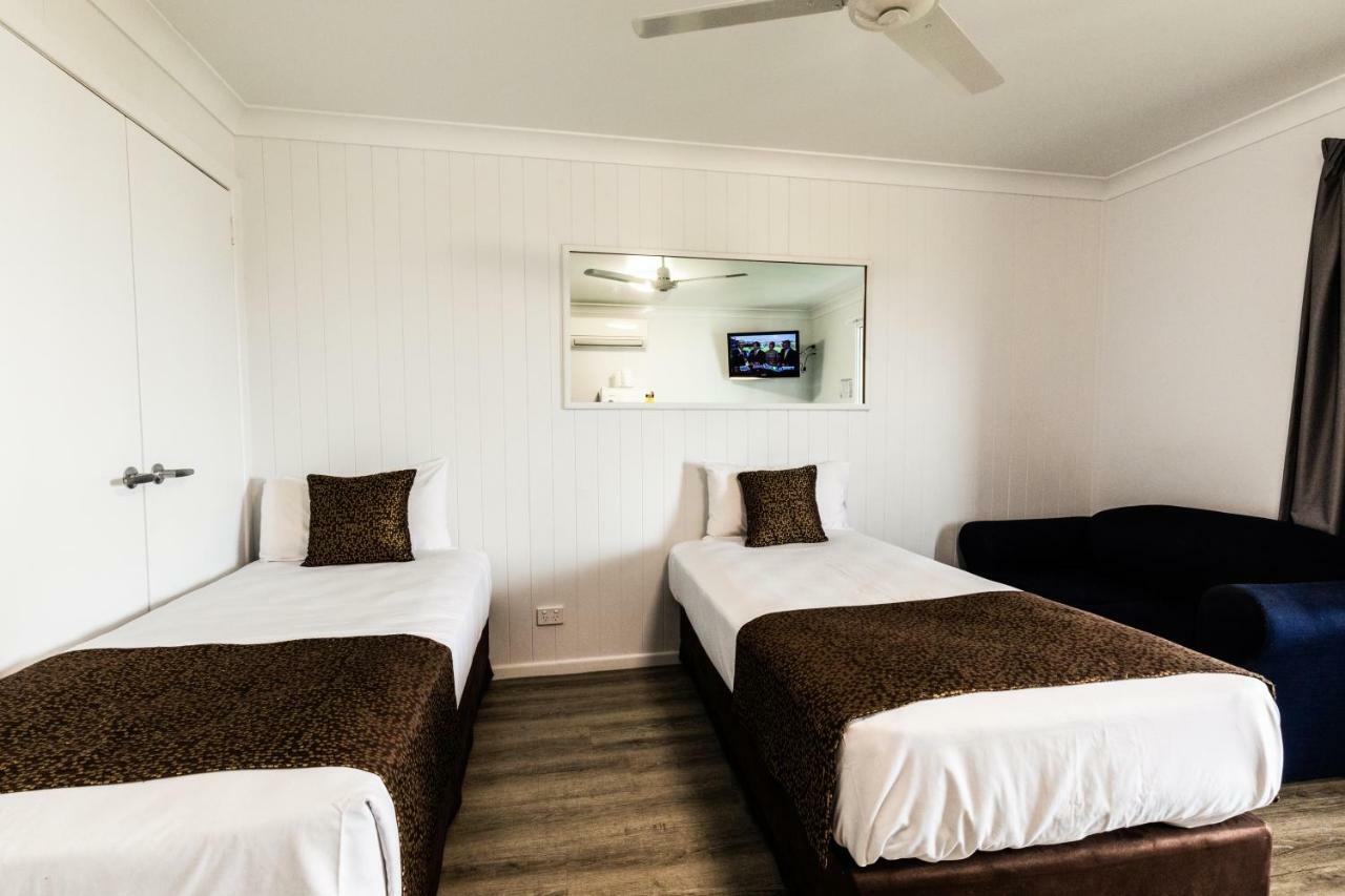 Hotel Settlers Biloela Экстерьер фото