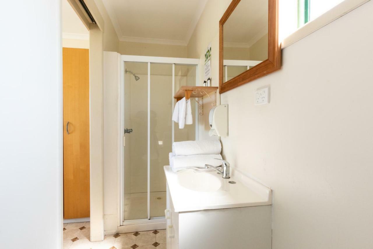 Hotel Settlers Biloela Экстерьер фото